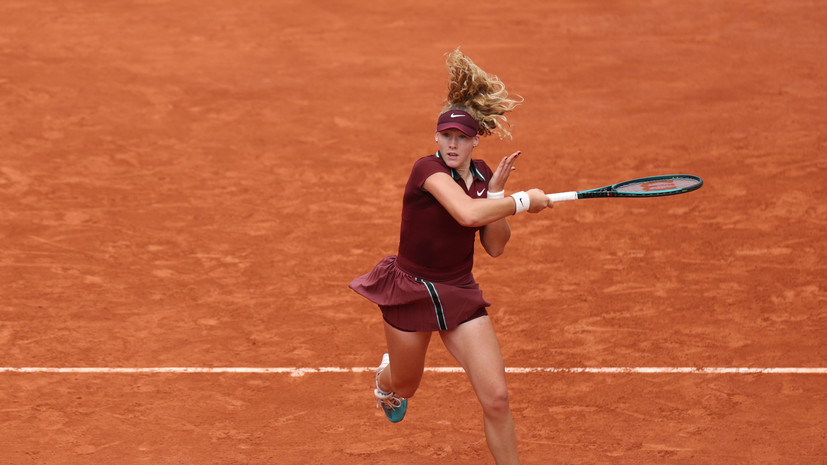 Мирра Андреева стартовала с победы на «Ролан Гаррос»