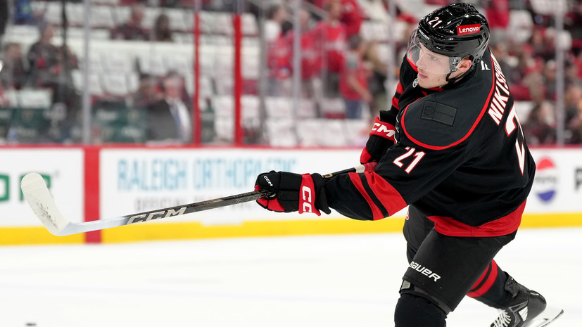 Главный тренер «Каролины» — об игре Никишина: это было довольно впечатляюще