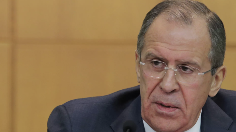 Лавров: Запад должен отказаться от продавливания деструктивных установок