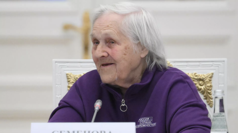 Тревел-блогерша Семёнова назвала душевной встречу с Путиным