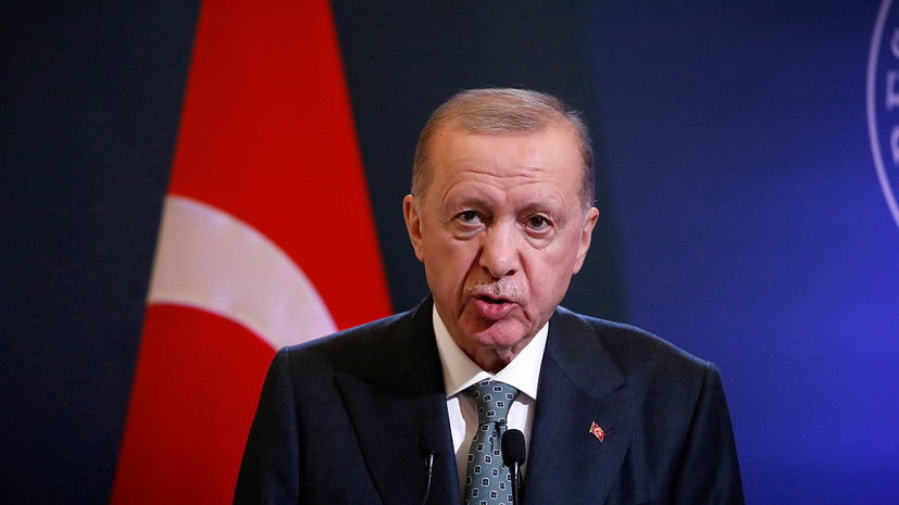 Türkiye: правящая партия намерена выдвинуть Эрдогана на третий срок