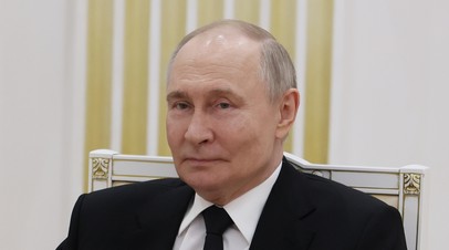 Путин провёл встречу с командующим ливийской армией Халифой Хафтаром