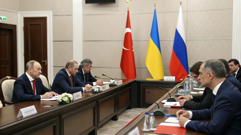 TRT: переговоры России и Украины могут пройти во дворце Чираган