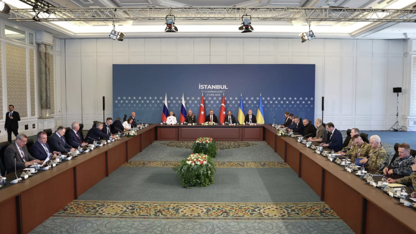 Мединский подтвердил, что переговоры в Стамбуле велись на русском языке