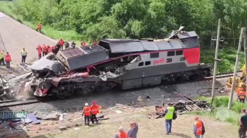 РЖД окажут помощь семье погибшего в Брянской области машиниста