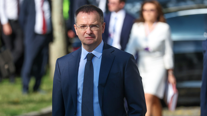 Придыбайло: Мединский выехал из отеля в аэропорт