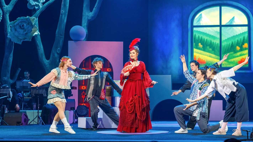 В Москве наградили победителей конкурса школьных театров «Живая сцена»