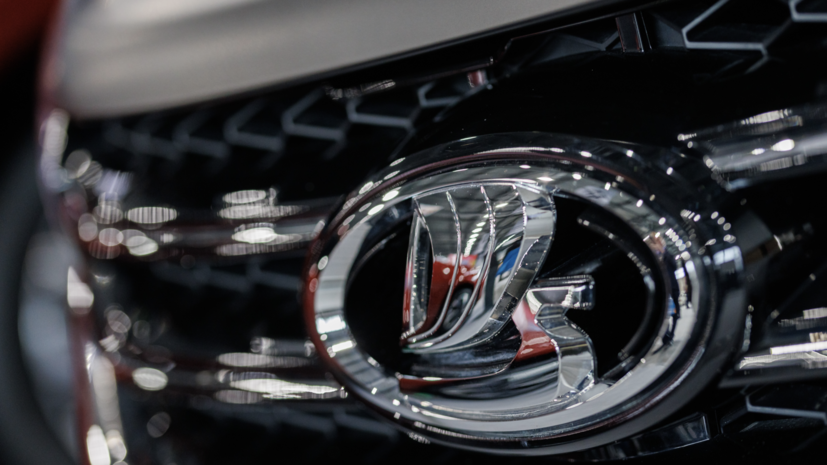 АвтоВАЗ на ПМЭФ покажет кроссовер Lada собственной разработки