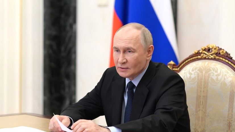 Путин попросил доложить о расследовании терактов в Курской и Брянской областях