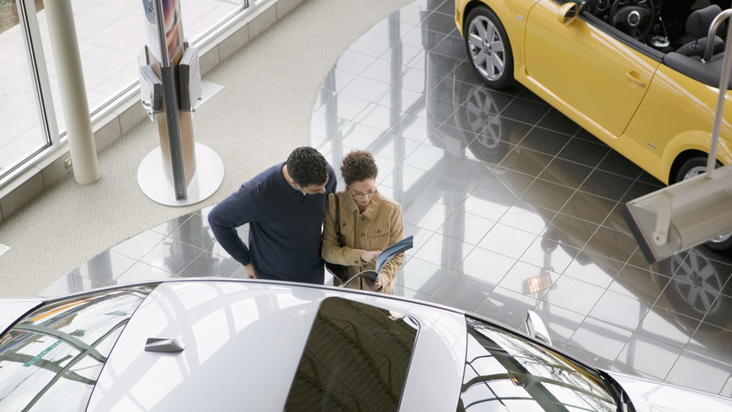 Средняя стоимость новых автомобилей в России снижается второй месяц подряд