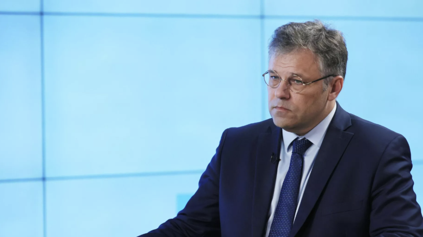 Мирошник призвал Киев не «исполнять танцы с бубнами» и определиться с позицией