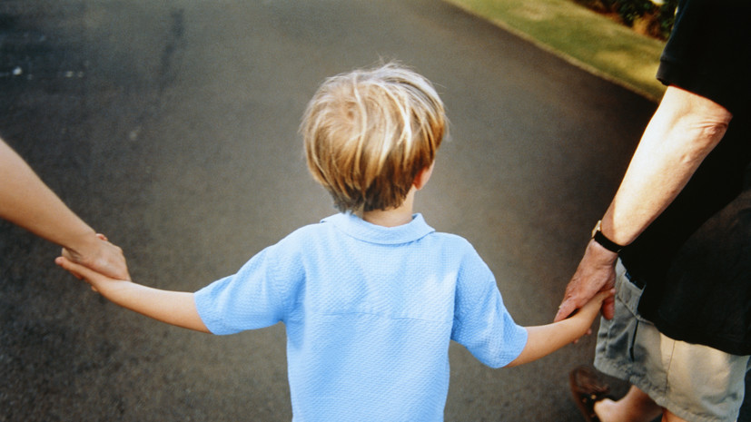 Психолог Горелова рассказала о поведении детей, которым не хватает внимания родителей