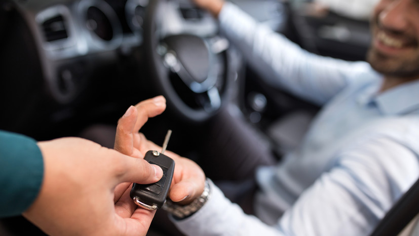 Автоэксперт Осипов: в России стали чаще оформлять в лизинг подержанные иномарки