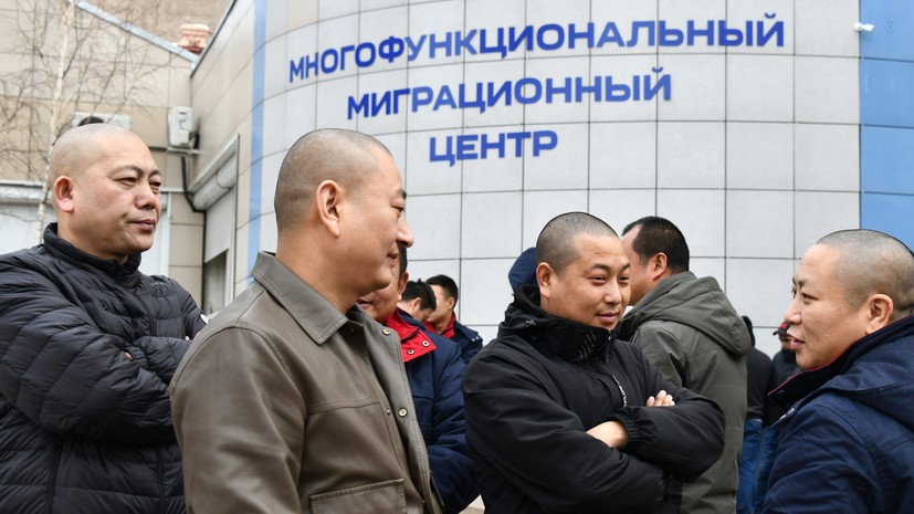Володин анонсировал новый законопроект по миграционной политике