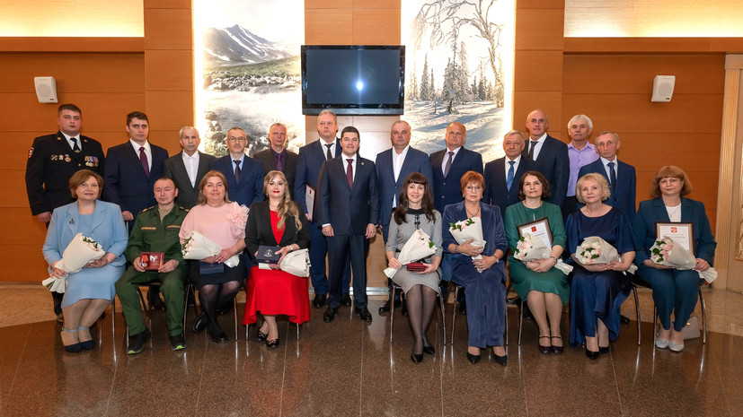 В Салехарде наградили отличившихся жителей Ямала