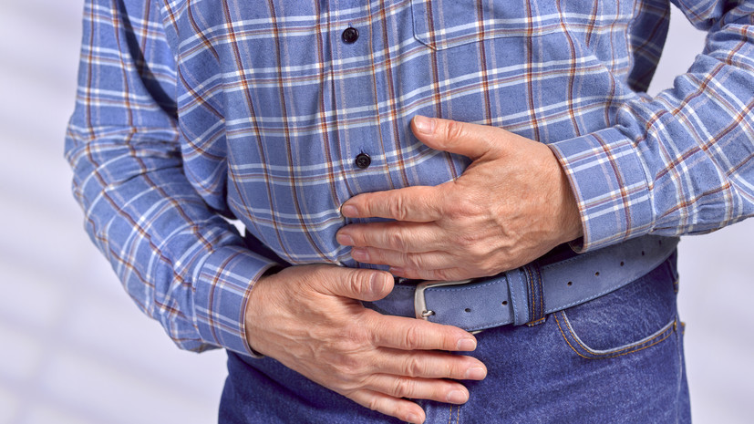 Врач Белоусов: признак заболеваний поджелудочной — боль в верхней части живота