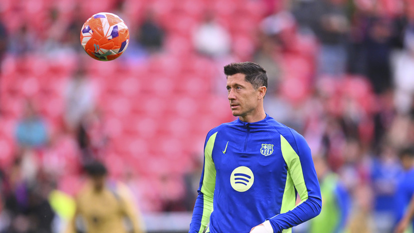 Тренер сборной Польши объяснил, почему лишил Левандовски капитанской повязки