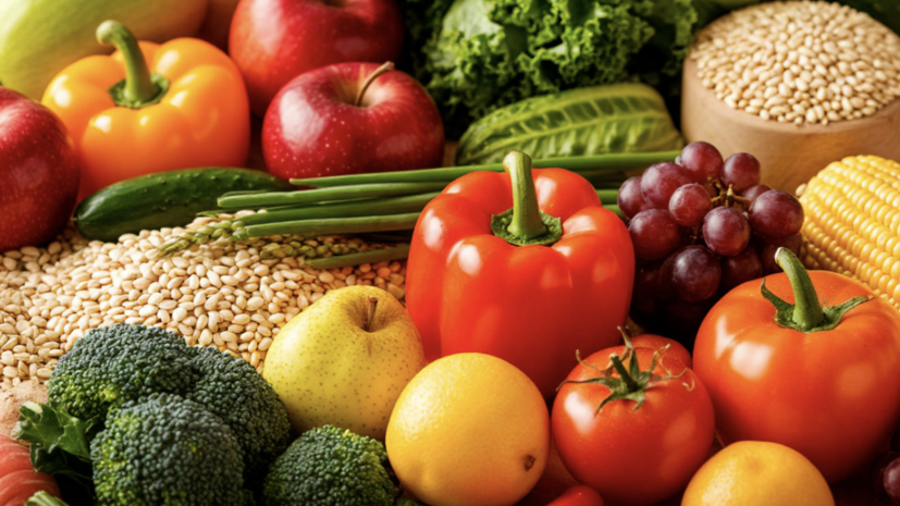 Косметолог Тесленко перечислила продукты, сохраняющие здоровье кожи