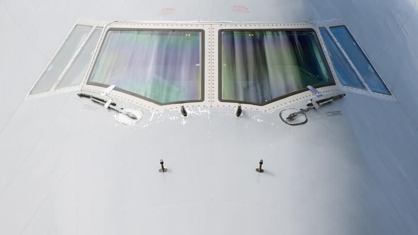 На борту упавшего в Индии Boeing были граждане четырёх стран