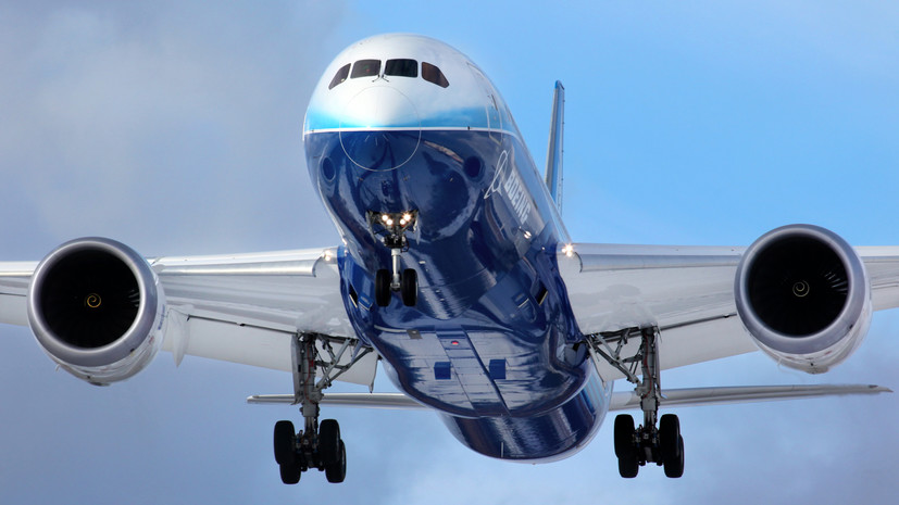 Republic TV: женщина избежала гибели в авиакатастрофе в Индии, опоздав на рейс