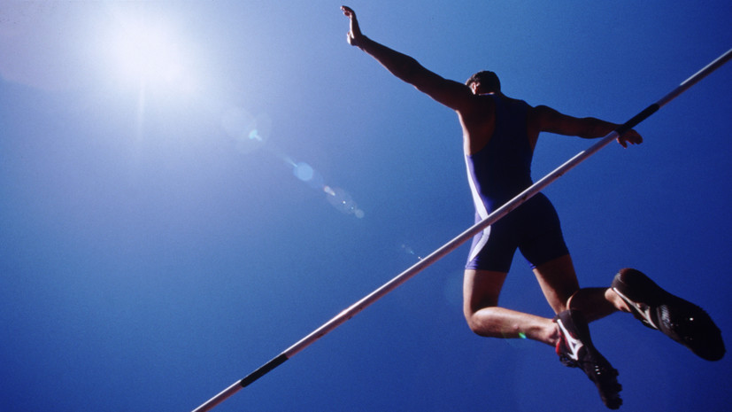Российский прыгун с шестом стал чемпионом американской NCAA