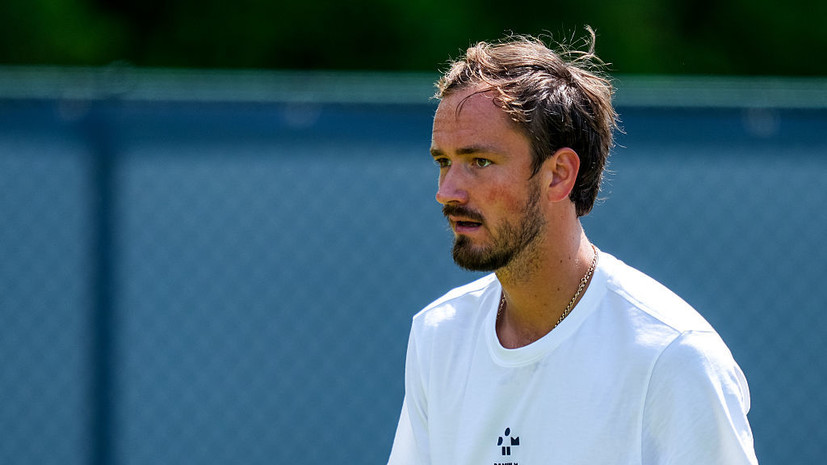 Медведев проиграл Опелке в четвертьфинале турнира WTA в Хертогенбосхе