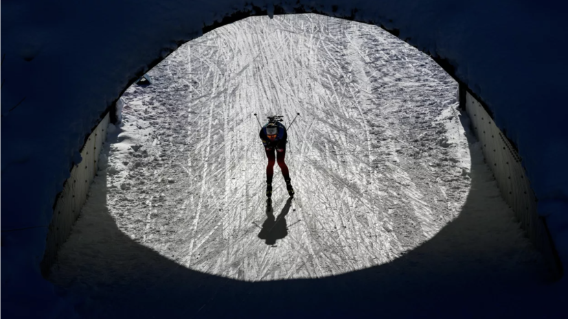 Олимпийский чемпион: IBU настроил против России все федерации биатлона