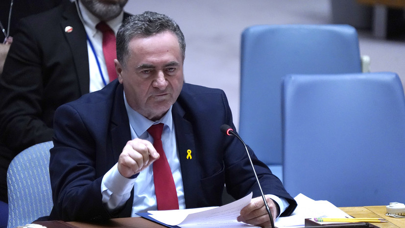 Глава Минобороны Израиля назвал ракетный удар Ирана переходом всех красных линий