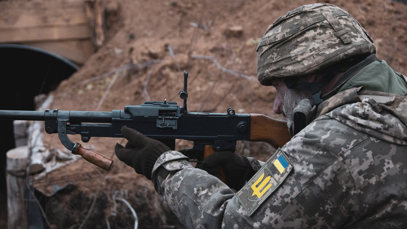 Боец Гац: украинская армия уничтожала целые кварталы в Комаре