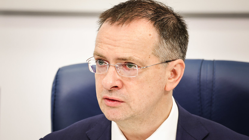 Мединский заявил, что обмен пленными с Украиной продолжается