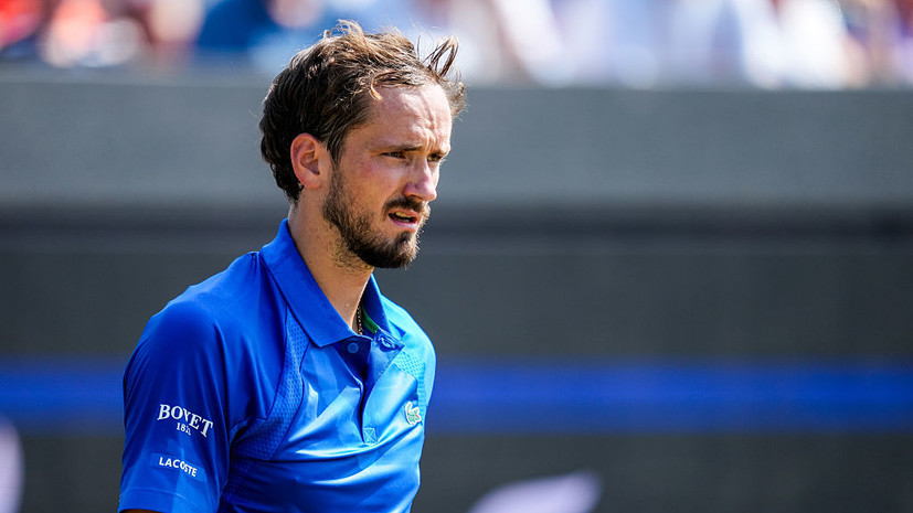 Медведев одержал 400-ю победу и вышел в четвертьфинал турнира ATP в Галле
