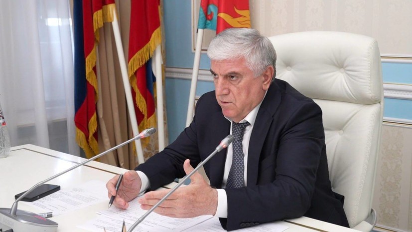 Мэр Махачкалы Умавов подал в отставку
