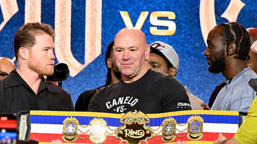 Альварес и Кроуфорд устроили потасовку во время битвы взглядов