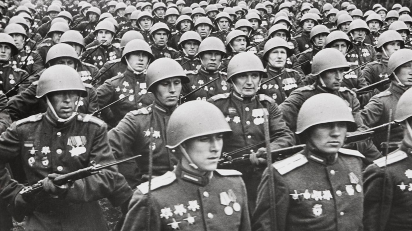 Главархив Москвы представил онлайн-выставку о Параде Победы 1945 года