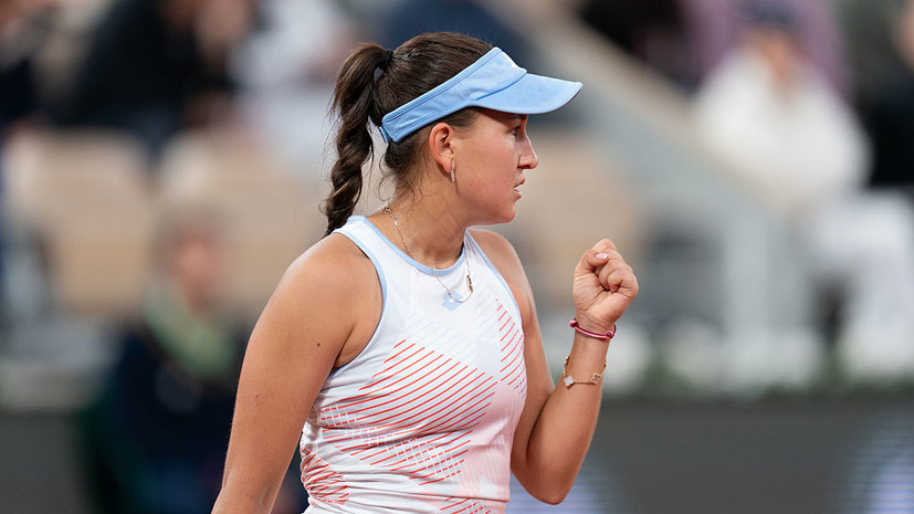 Рахимова в трёх сетах победила Коччаретто и вышла во второй круг турнира WTA в Истбурне