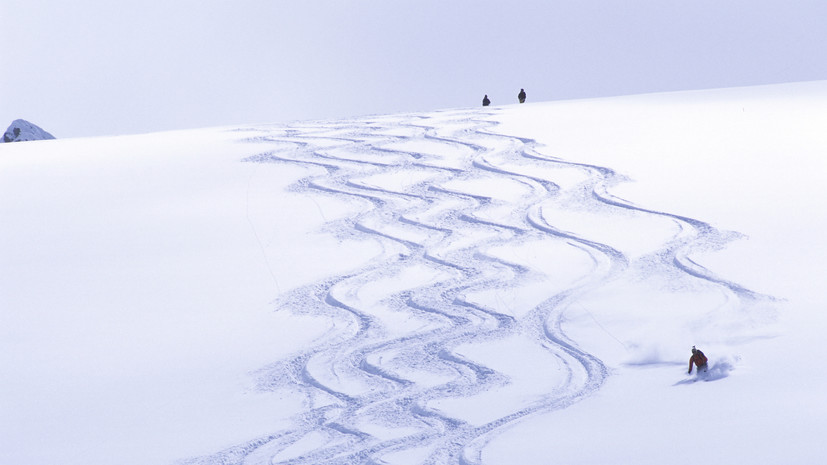 В FIS ответили, когда смогут вернуть российских лыжников на международные турниры