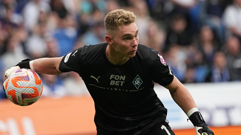 «Крылья Советов» объявили об уходе голкипера Ломаева