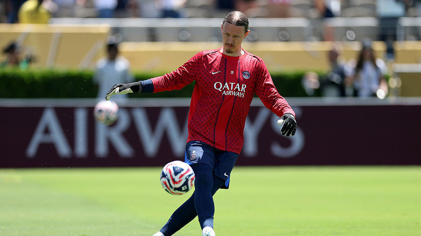 Мостовой: будет правильно, если Сафонов уйдёт из ПСЖ, ему надо играть