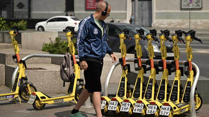 Юрист Конышев: на самокатчиков распространяются действующие ПДД