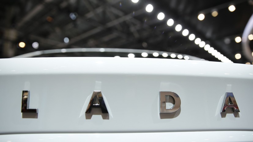 РИА Новости: Роспатент зарегистрировал товарный знак Lada Yarus