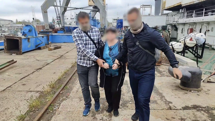 Передавала Киеву данные о Черноморском флоте и ПВО: ФСБ задержала жительницу Кубани, причастную к госизмене