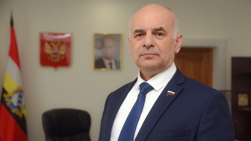 Председатель Курской облдумы Юрий Амерев подал в отставку