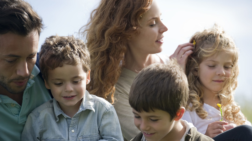 В Тюмени многодетные семьи впервые наградят почётным знаком