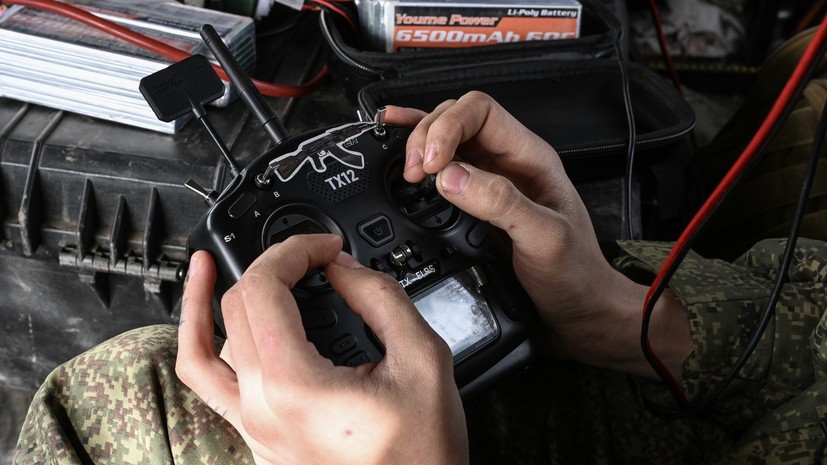 RT показал работу первой девушки &mdash; оператора дронов в Росгвардии в зоне СВО