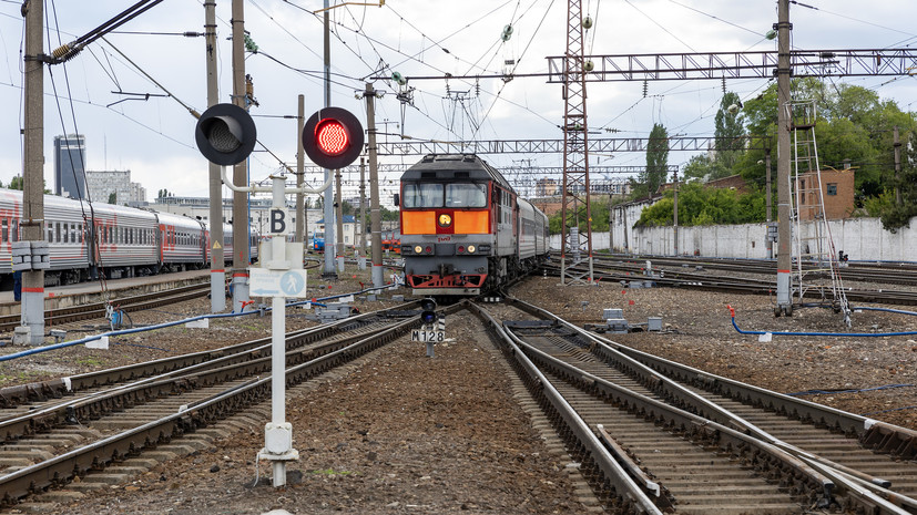 Поезд насмерть сбил подростка в Ростове-на-Дону