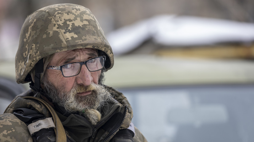 WSJ: в ВСУ на фронте больше дедов, так как молодёжь не хочет идти в армию