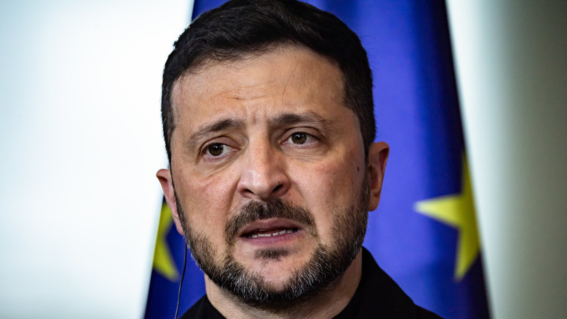 Журналист Боуз призвал Зеленского прекратить разговаривать с самим собой