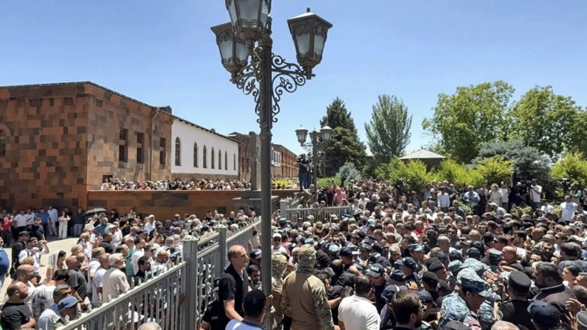 Диакон эфиопской церкви заявил об атаке на православие в Армении