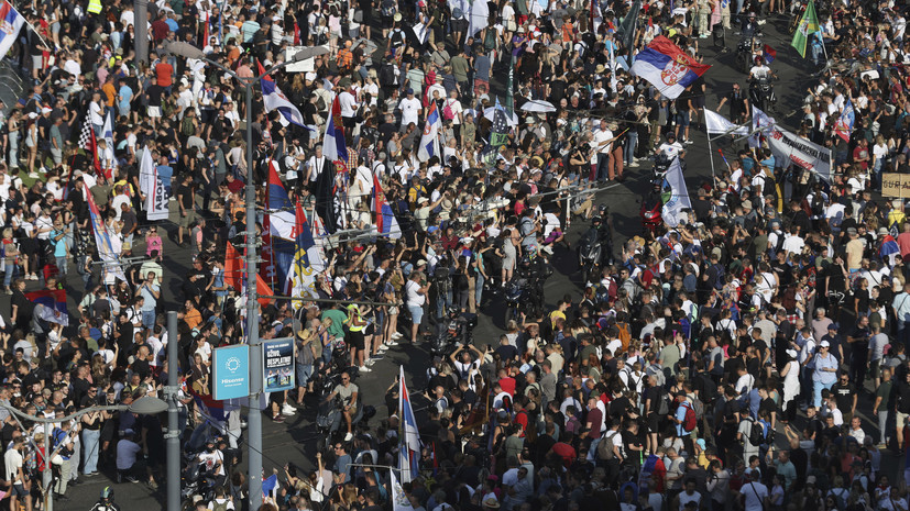 В Белграде начался оппозиционный студенческий протест