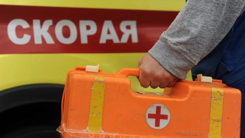 В Нижнем Новгороде двое погибли в ДТП с влетевшей в остановку иномаркой